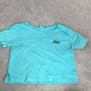 Short sleeved cropped shirt